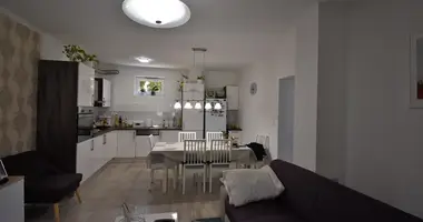 3 room house in Central Hungary, Hungary