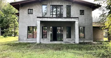 Dom wolnostojący w Kalodziscanski sielski Saviet, Białoruś