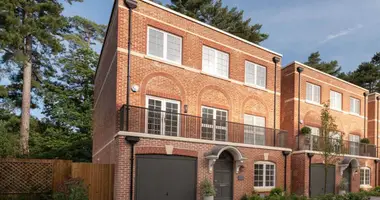 Таунхаус в Sunningdale, Великобритания