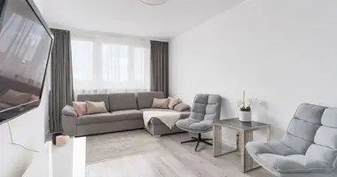 Квартира 2 комнаты в Варшава, Польша