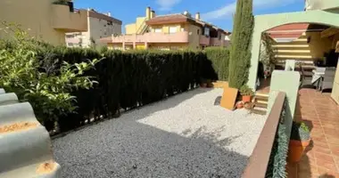 Apartamento 3 habitaciones en Dos Hermanas, Španjolska