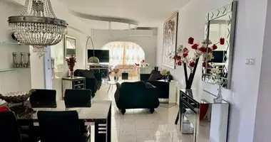 3 bedroom apartment in Larnaca, Cyprus
