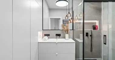 4 room apartment in Warsaw, Poland