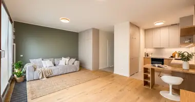 1 room apartment in Warsaw, Poland