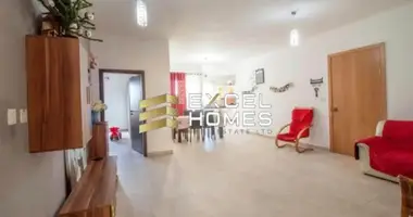 3 bedroom apartment in Hamrun, Malta