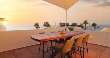 4 bedroom apartment in Estepona, Spain