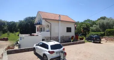Hotel 350 m² in Omisalj, Kroatien
