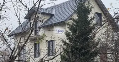 Casa 4 habitaciones en Pionersky, Rusia