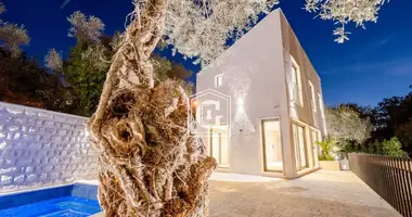 Casa 3 habitaciones en Przno, Montenegro