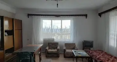 Casa 5 habitaciones en Usatove, Ucrania