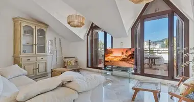 2 bedroom apartment in Benalmadena, Spain