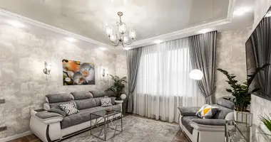 Apartamento 3 habitaciones en Minsk, Belarús