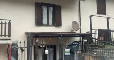 Reihenhaus 6 zimmer in Terni, Italien