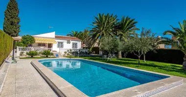 Villa in Abadin, Spanien