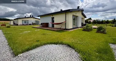 Dom w Łopienie I, Litwa