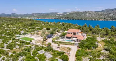 Maison 4 chambres dans Grad Sibenik, Croatie