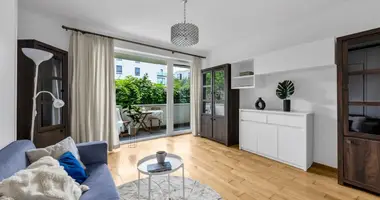 Wohnung 3 zimmer in Warschau, Polen
