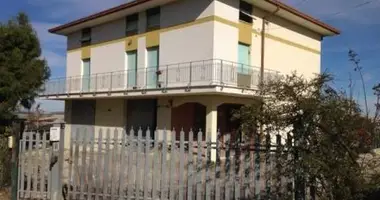 Maison de ville 11 chambres dans Terni, Italie