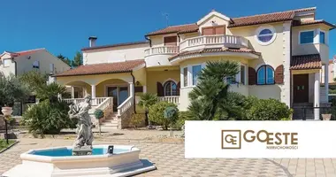 Maison 5 chambres dans Opcina Dezanovac, Croatie