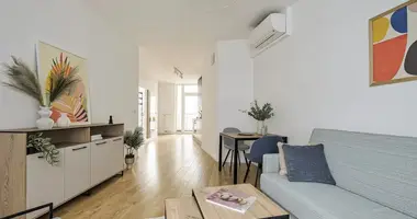 Квартира 1 комната в Варшава, Польша