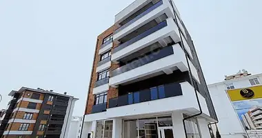 Квартира 4 комнаты в Tepebasi, Турция