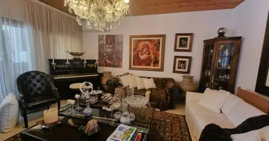 Appartement 5 chambres dans Moniatis, Chypre