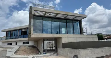 Villa 4 chambres dans Péyia, Chypre
