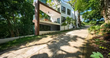 Haus 5 Schlafzimmer in West Bay, Honduras