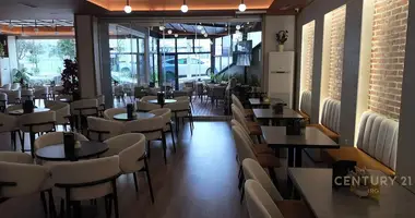 Restaurant 195 m² dans Tirana, Albanie