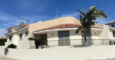 Dom 4 pokoi w Maroni, Cypr