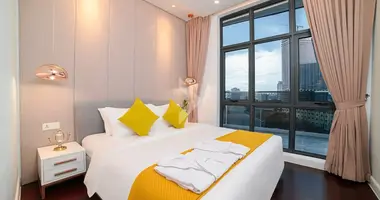 Condo 3 bedrooms in Sangkat Chroy Changvar, Cambodia