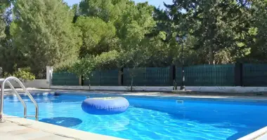 Apartamento 6 habitaciones en Chipre