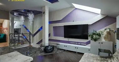 Apartamento 3 habitaciones en Minsk, Belarús