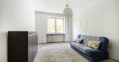 Mieszkanie 2 pokoi w Warszawa, Polska
