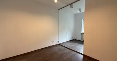Commercial property 40 m² in Warsaw, Poland