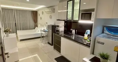 Apartamento independiente Piso independiente 1 habitacion en Na Kluea, Tailandia