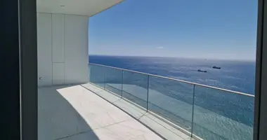 Mieszkanie 3 pokoi w Limassol, Cypr