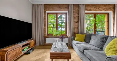 Casa en Varsovia, Polonia