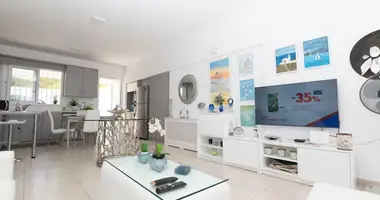 2 bedroom apartment in Paralimni, Cyprus