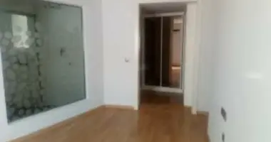 Mieszkanie 3 pokoi w Walencja, Hiszpania
