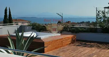 3 bedroom apartment in Desenzano del Garda, Italy