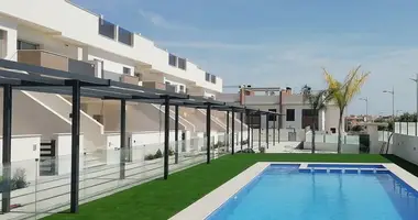 2 bedroom house in Pilar de la Horadada, Spain