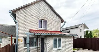 Wohnung 4 zimmer in Sienica, Belarus