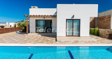 Villa 4 zimmer in Girne Belediyesi, Nordzypern
