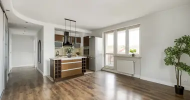 Appartement 3 chambres dans Varsovie, Pologne