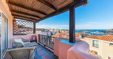Ático Ático 4 habitaciones en Porto Cervo, Italia