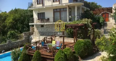 Adosado Adosado 3 habitaciones en Ljesevici, Montenegro