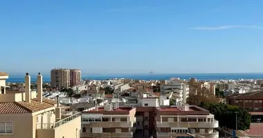 Ático Ático 1 habitación en Torrevieja, Španjolska