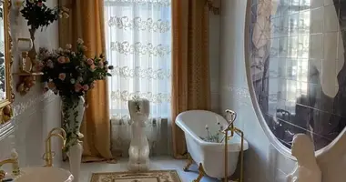Mieszkanie 5 pokojów w Odessa, Ukraina