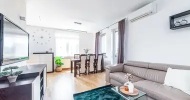 Квартира 2 комнаты в Варшава, Польша